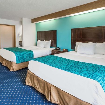 Howard Johnson By Wyndham Vancouver Hotel & Suites 外观 照片