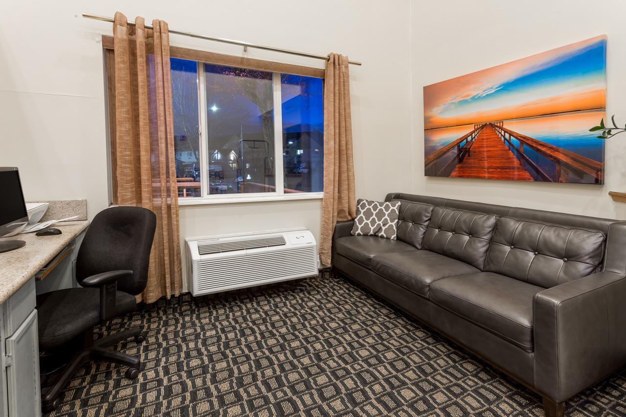Howard Johnson By Wyndham Vancouver Hotel & Suites 外观 照片