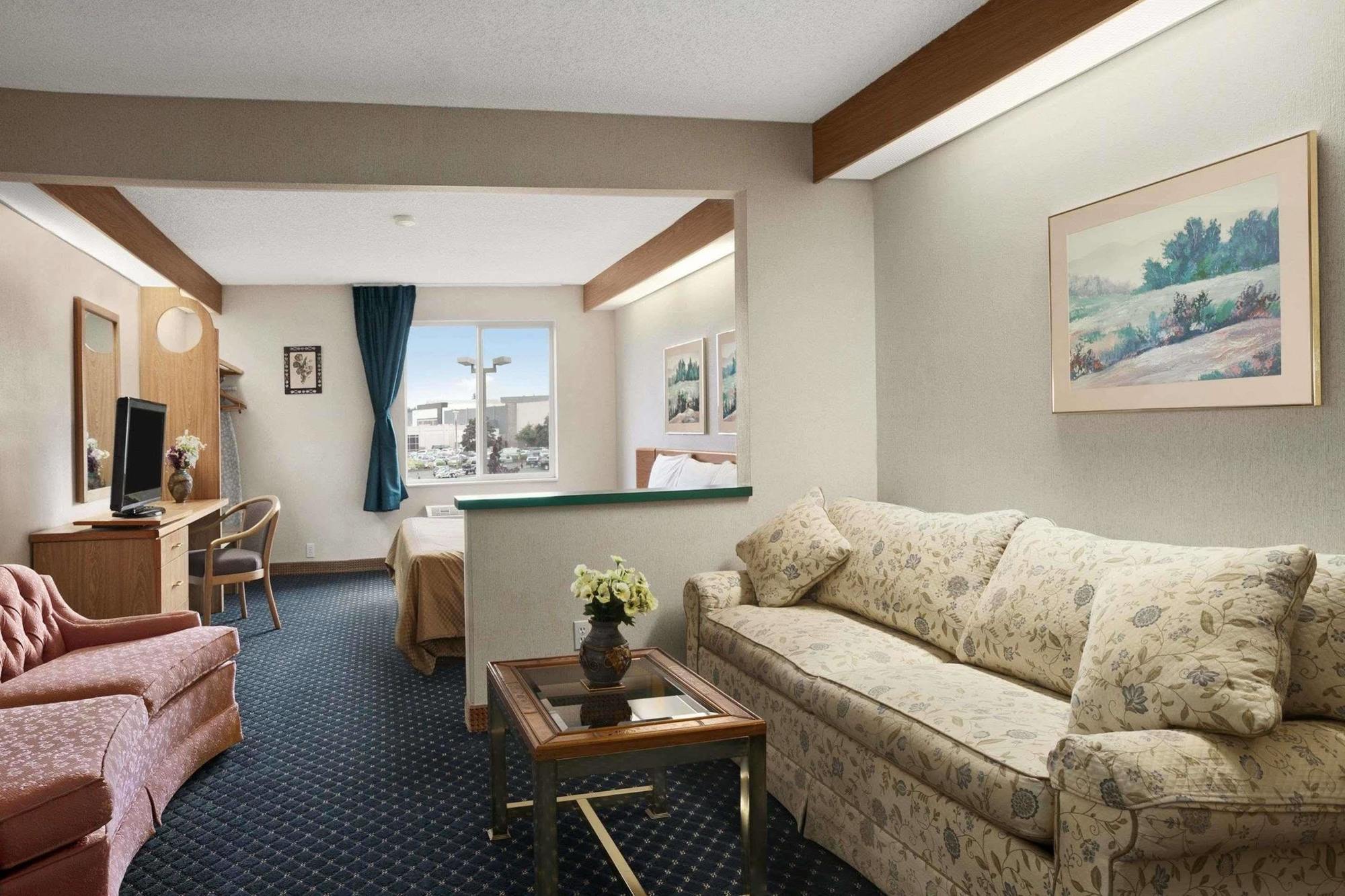 Howard Johnson By Wyndham Vancouver Hotel & Suites 外观 照片